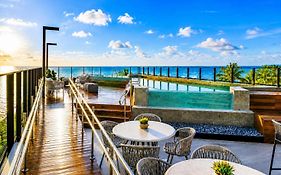 Breeze Residence 317 Beachfront Flat at Bessa João Pessoa